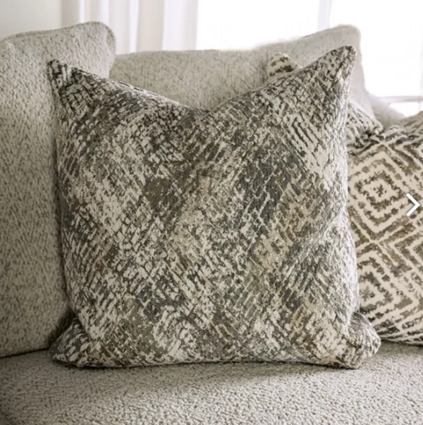 Moonpark-Living-Room-Set-Sofa-And-Love-Seat-4-600x602