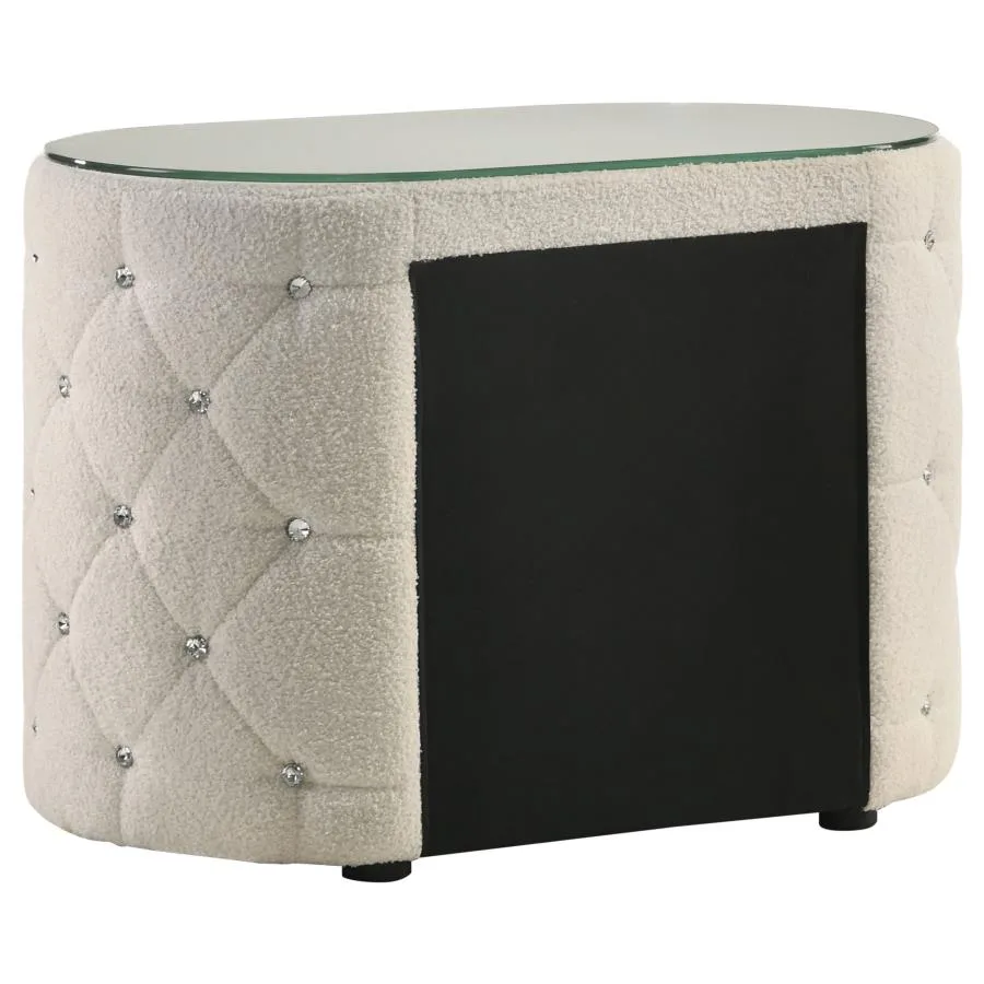 Sonya-4-Piece-Upholstered-Bedroom-Set-Ivory-8